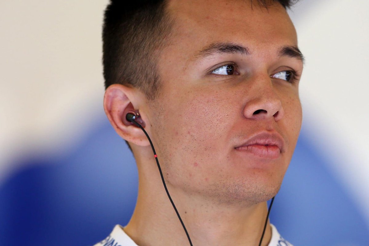 and last but not least alex as george's muse and main groupie