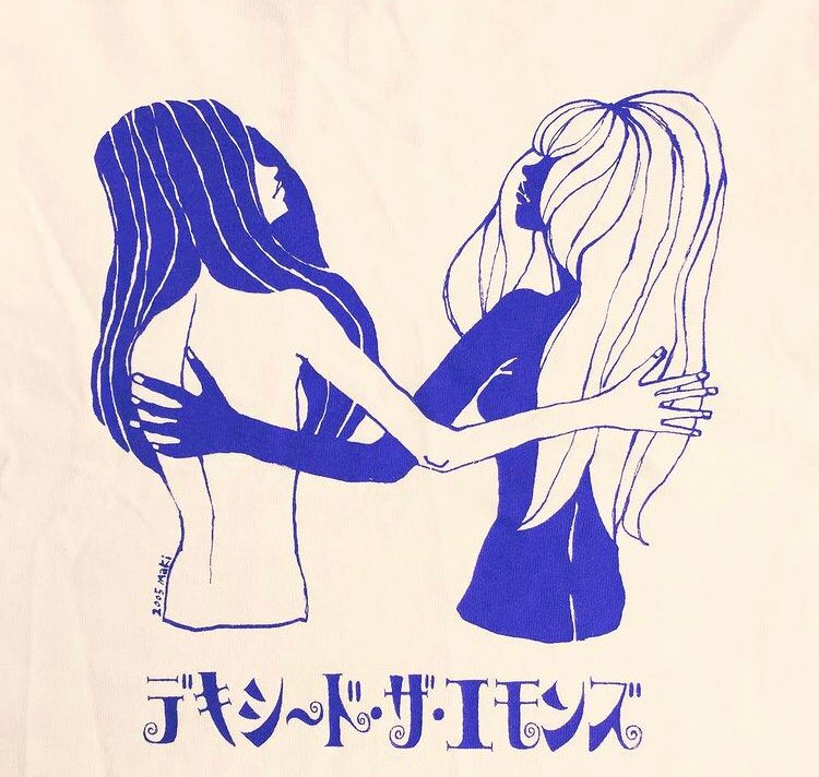 haco_8_5's tweet photo. @policohumour こんばんは。ライブで買ったTシャツ、まだ大事に持っています（もう16年も前なのですね…） https://t.co/WmscBGY5Gv