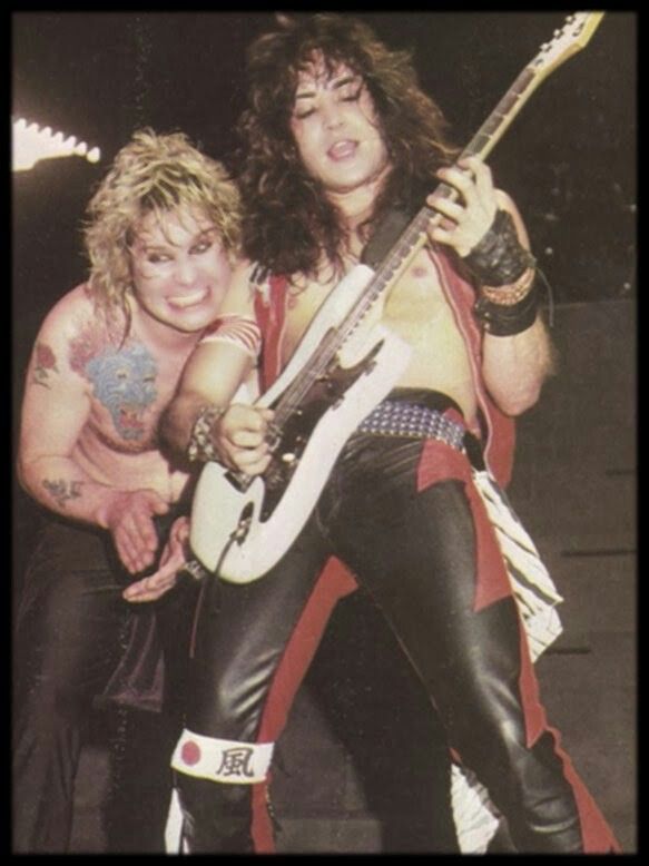 Happy Birthday to former Ozzy Guitarist Jake E. Lee. He turns 64 today. 