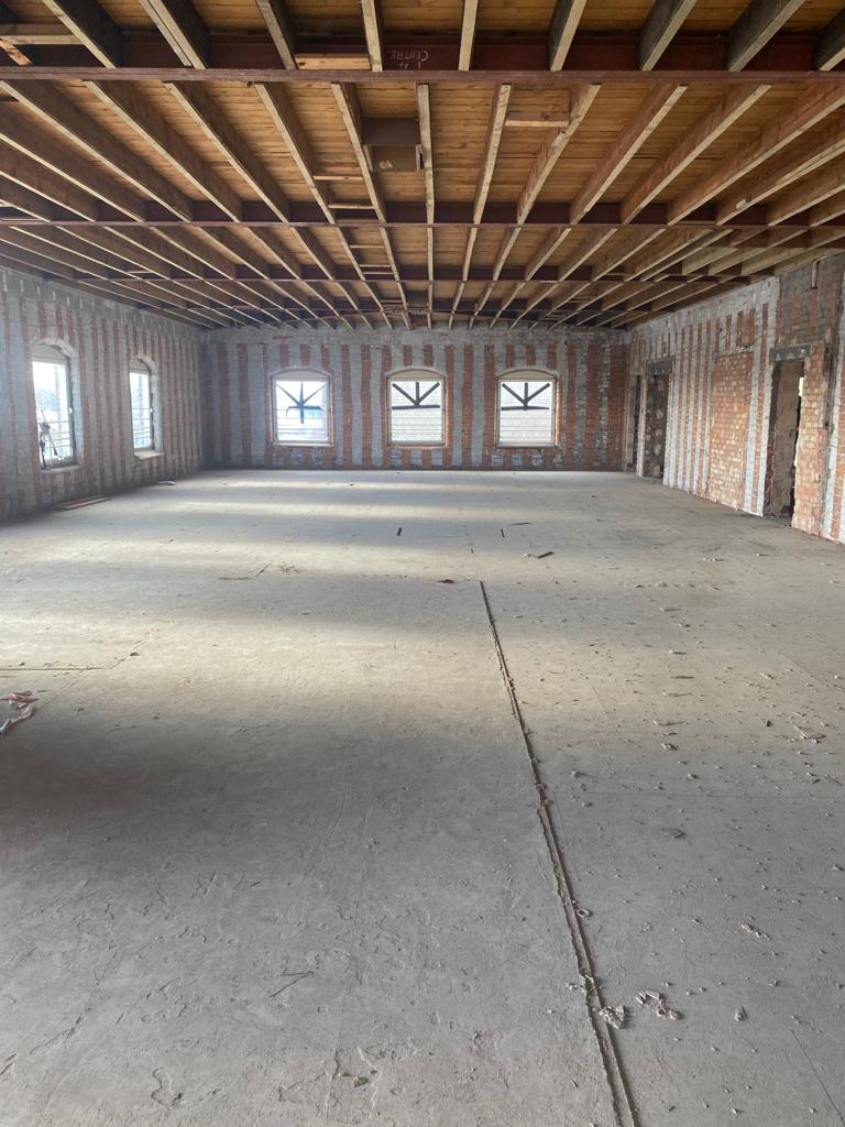 RoomOne Construction tweet media
