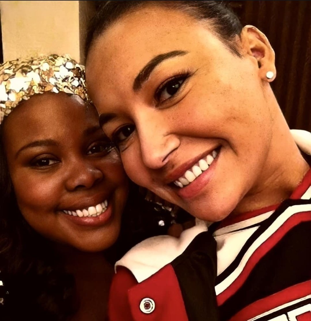 Happy birthday to Amber Riley!!! I wish the happiest of birthdays!!!!     