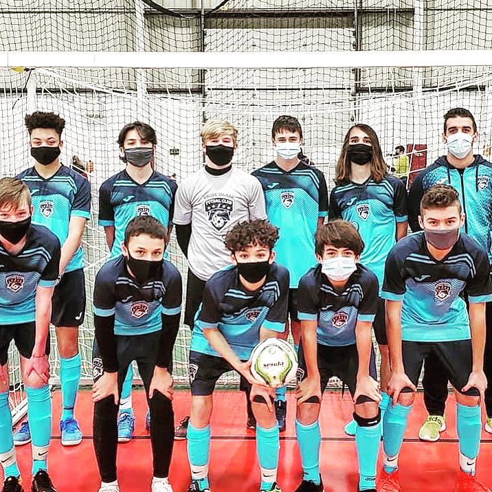 RIFutsalClub's tweet photo. MEET THE U15 BOYS TEAM 1 

🔥🥅⚽️

#WeAreFutsal #futsal #futsal⚽ #futsalskills #youthfutsal #soccer #soccerskills #soccerlife #soccerworld
#youthsoccer #youthsports #rhodeisland #rhodeislandlife #futsalplayer #futsalgoalkeeper #footskills #futsalclub #coach #training #rifc https://t.co/sYmatPJ5UY