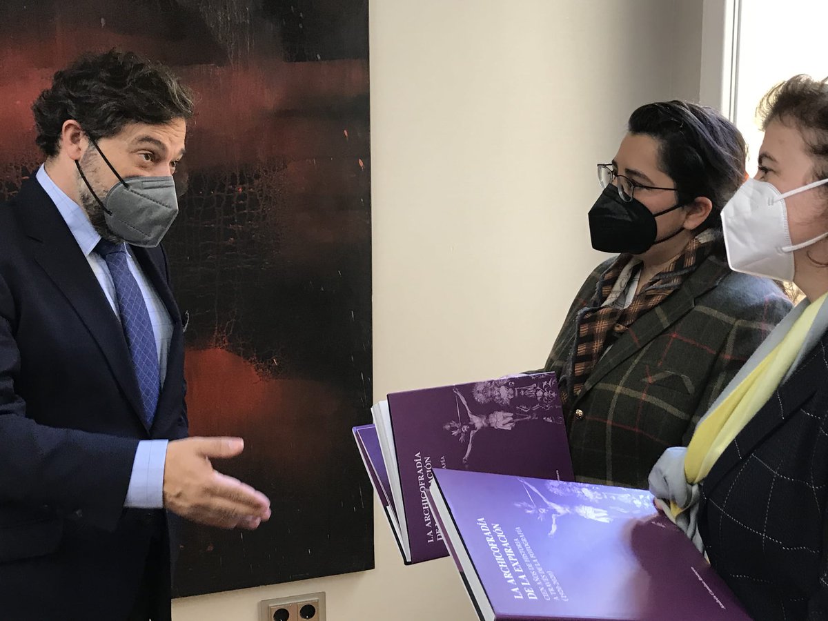 La Archicofradía de la Expiración sigue abriendo vías de comunicacion y colaboración con instituciones que han contribuido a la conformación de nuestro patrimonio. 
En esta ocasión con Francisca Soto Morales y Emilia González Martín del Río, de los Talleres <a href="/ArteGranda/">Talleres de Arte GRANDA</a> .