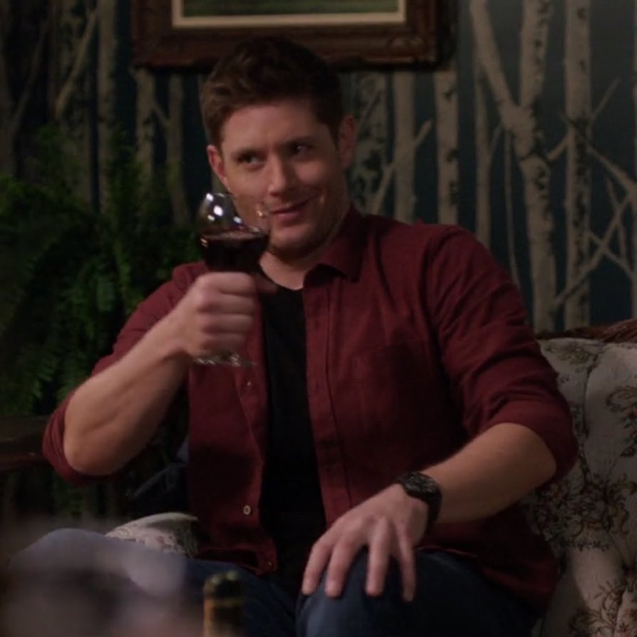 th0lympians's tweet photo. Provas de que Jensen Ackles e Dean Winchester são a mesma pessoa; uma mini thread https://t.co/xk4bYEksrT