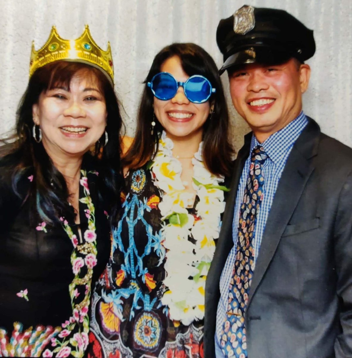 Ohio State Wexner Medical Center Urology Dept. (@osu_urology) on Twitter photo We're introducing our incoming intern class! Meet <a href="/vivianwong010/">Vivian Wong</a>:
From Fort Myers + graduating from <a href="/FIUMedicine/">FIU Medicine</a>, she's "ecstatic to train at a program with a long history of robust research, clinical education, and surgical experience."
#UroRes #UroMatch #AUAMatch #OSUWexMed We're introducing our incoming intern class! Meet <a href="/vivianwong010/">Vivian Wong</a>:
From Fort Myers + graduating from <a href="/FIUMedicine/">FIU Medicine</a>, she's "ecstatic to train at a program with a long history of robust research, clinical education, and surgical experience."
#UroRes #UroMatch #AUAMatch #OSUWexMed