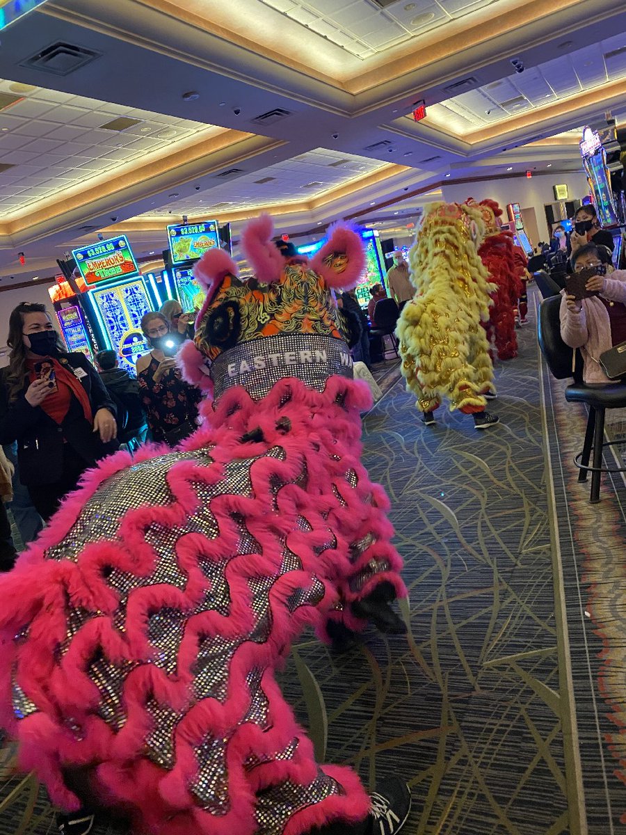 easternways's tweet image. The celebration continues at Red Hawk Casino!👹🧧🏮#GungHayFatChoy

#EWCNY21 #EasternWays #MartialArts #LionDance #DragonDance #ChineseNewYear #LunarNewYear