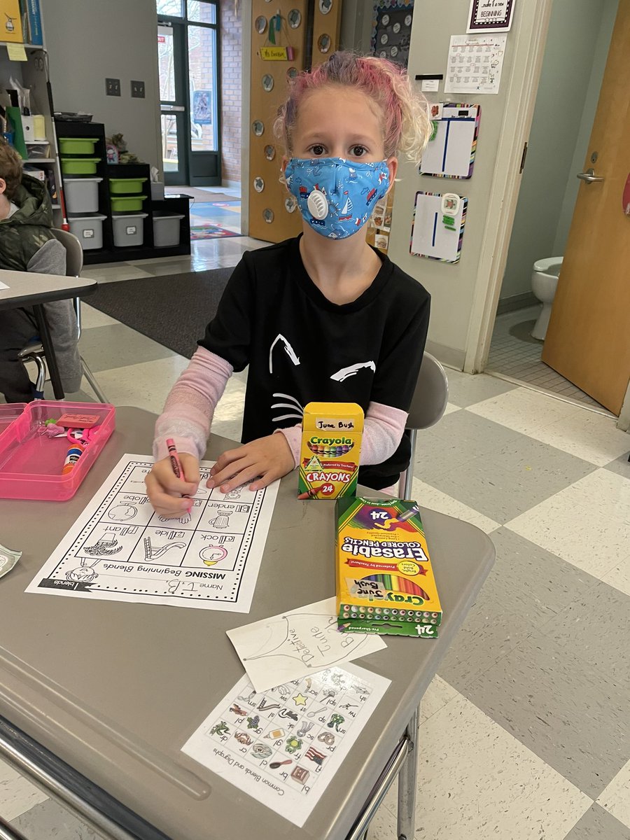 Deanna Leake tweet media