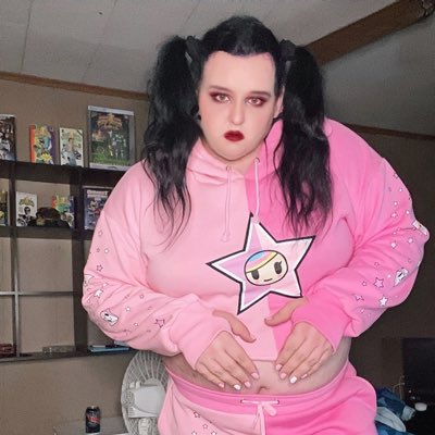 #NewProfilePic https://t.co/C5uGLTCicm<a href="/tag/newprofilepic"class="tags">#NewProfilePic</a>