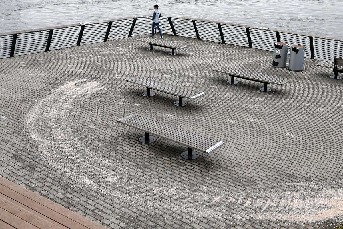 A salty smile before another winter storm moves into the Philadelphia region. #weather #WinterStorm