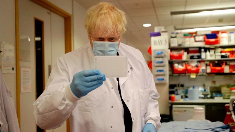 TheGarlic2's tweet photo. UK government amazed at vaccine success and start to wonder if those annoying science nerds were right all along #COVID19Vaccine #COVID19 https://t.co/8NSpyff1k1