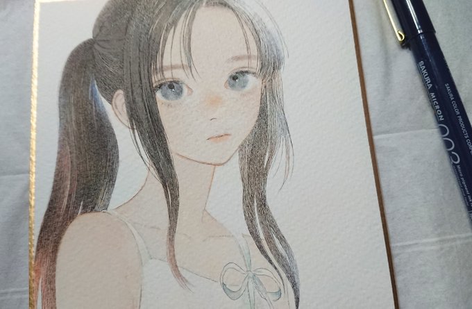 ペンと水彩とアクリル絵の具? 