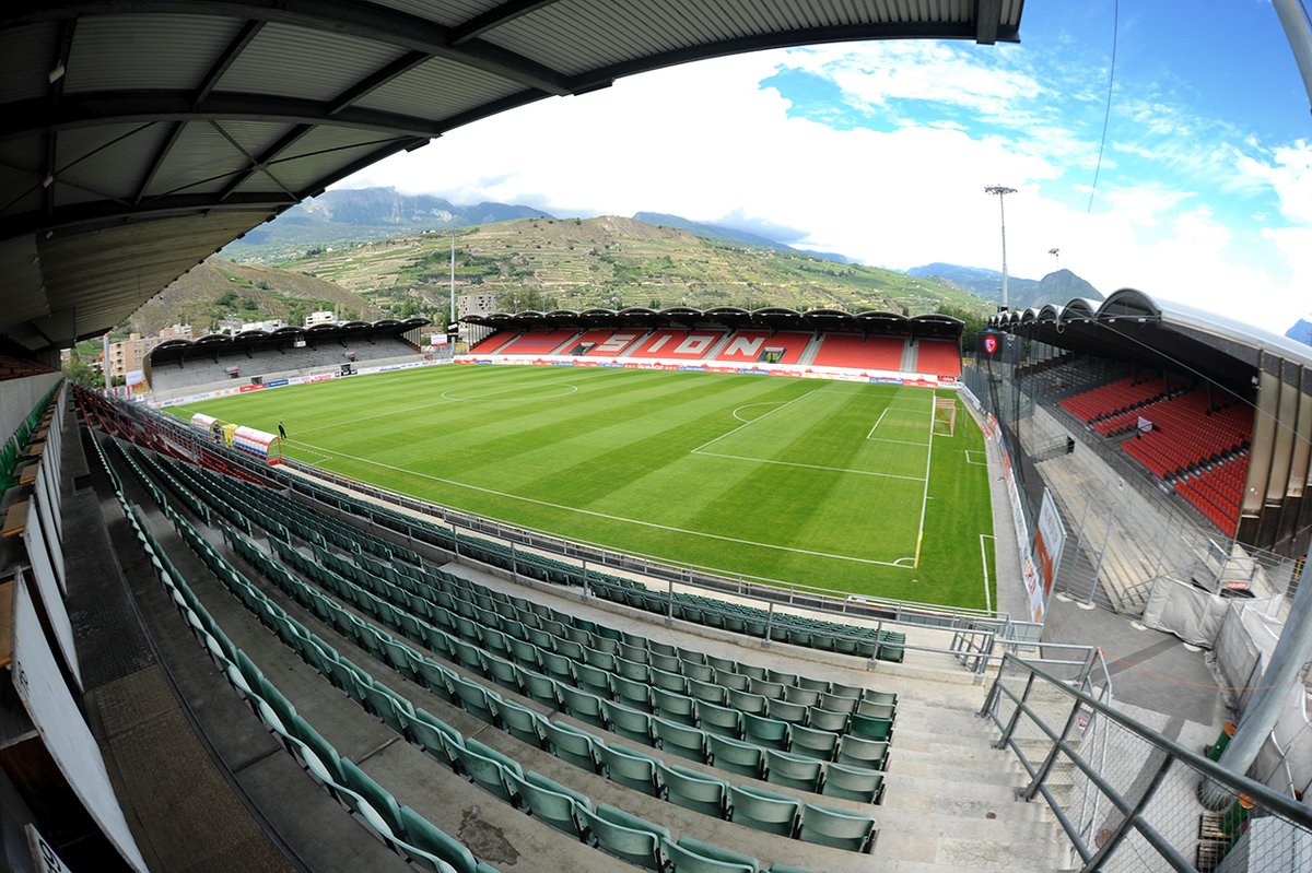  𝗦𝘁𝗮𝗱𝗲 𝗧𝗼𝘂𝗿𝗯𝗶𝗹𝗹𝗼𝗻, 𝗦𝗶𝗼𝗻 ( @FCSion)