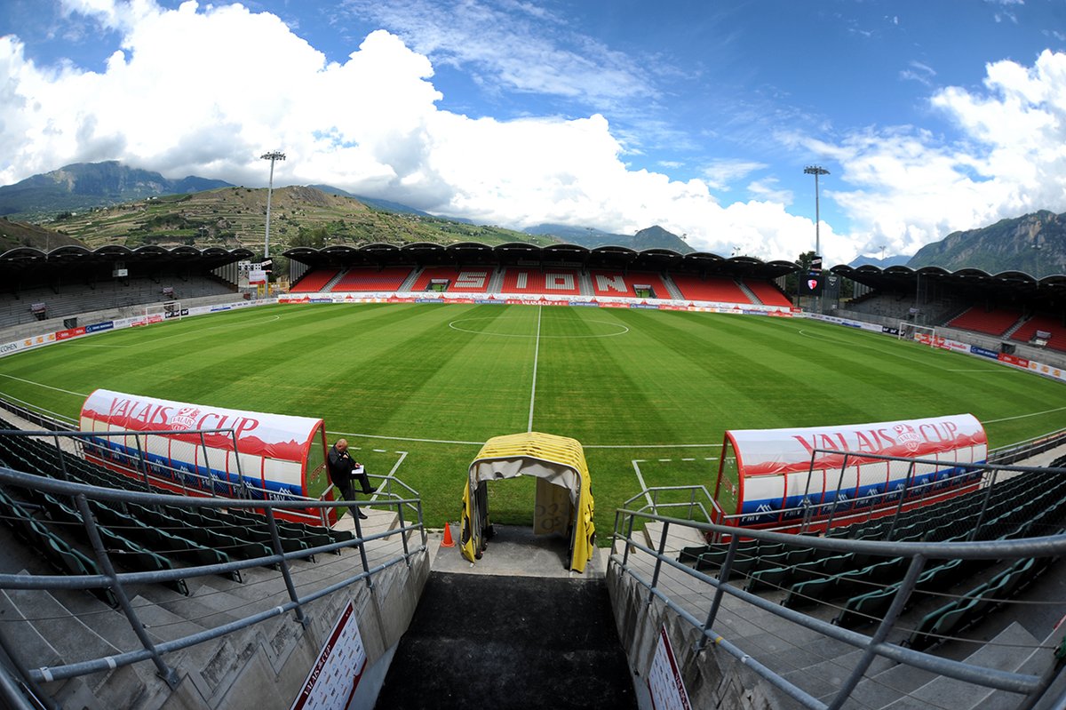  𝗦𝘁𝗮𝗱𝗲 𝗧𝗼𝘂𝗿𝗯𝗶𝗹𝗹𝗼𝗻, 𝗦𝗶𝗼𝗻 ( @FCSion)
