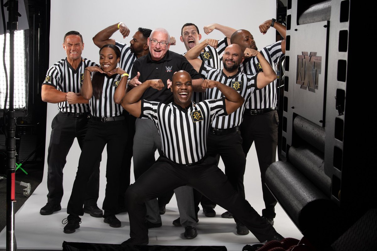 refjakeclemons's tweet photo. H A R D B O D Y R E F S 💪💪
#WWENXT #NXTTakeOver #HardBodyRefs #FTMF https://t.co/rj2To3ZN9v