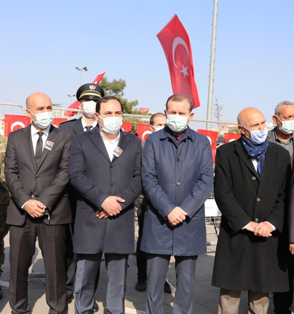 mardinilmem's tweet photo. Hain terör örgütü PKK tarafından şehit edilen hemşehrimiz polis memuru Vedat Kaya'yı ebediyete uğurladık. Kendisine Allah'tan rahmet ailesine sabır diliyoruz. Milletimizin başı sağ olsun.
@RTErdogan 
@tcmeb 
@ziyaselcuk 
@mahmutdemirttas 
@MemetPolat0247 https://t.co/AFa4S98flV