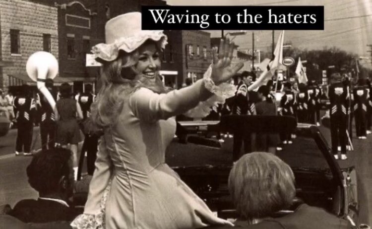 biteofthebuckle's tweet image. JUST WAVE &amp;amp; SMILE 😉

“BITE OF THE BUCKLE” is a country music drama/romance novel available on @amazon 🤠 LINK IN BIO