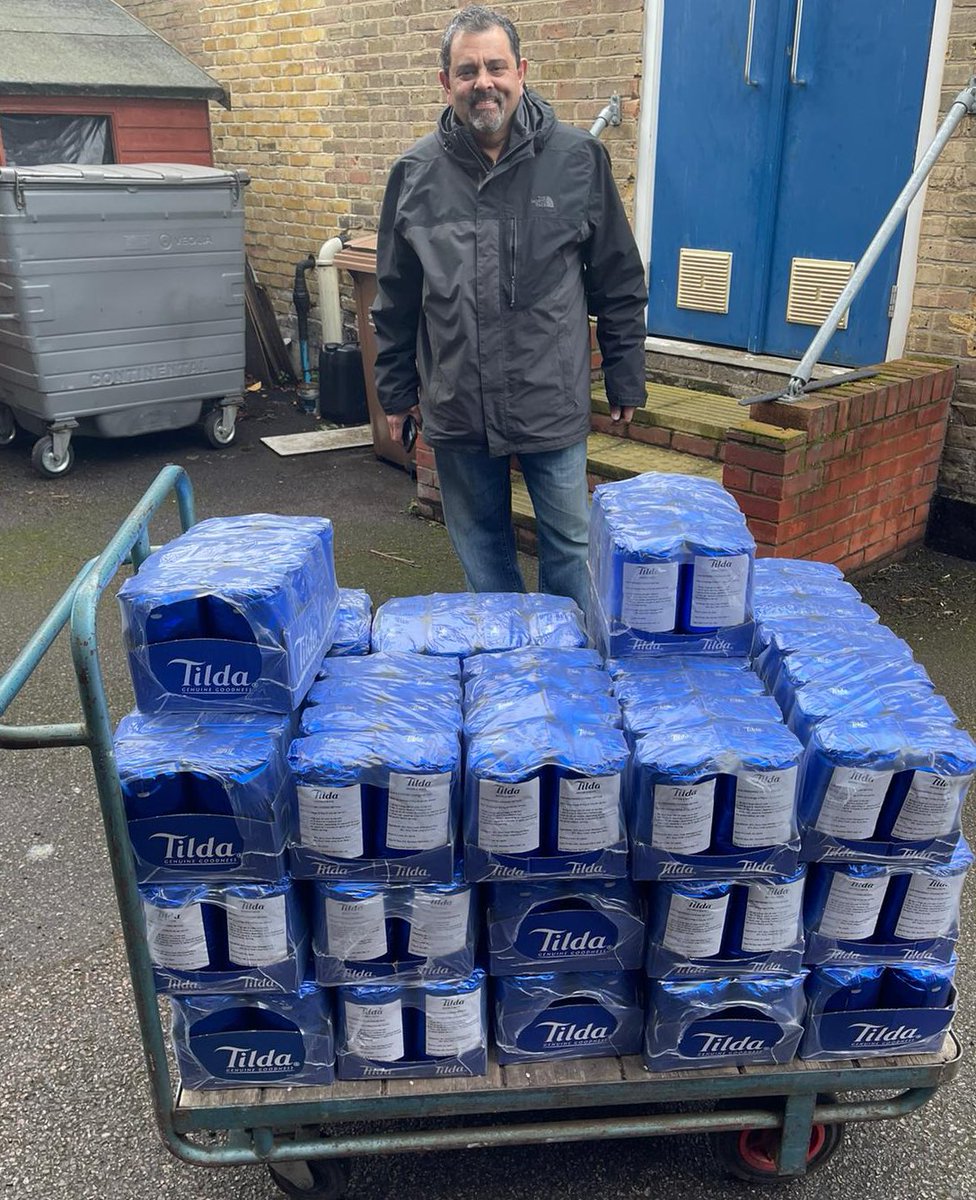 StPaulsCESchool's tweet photo. Thank you so much @CafeSpiceNamast @MrsTodiwala and @TildaChef for your incredible kindness. This will make such a difference to our families here and @5tJohnsTower . A big thank you to Andy too who helped chef unload! https://t.co/2OOW2NwEEC