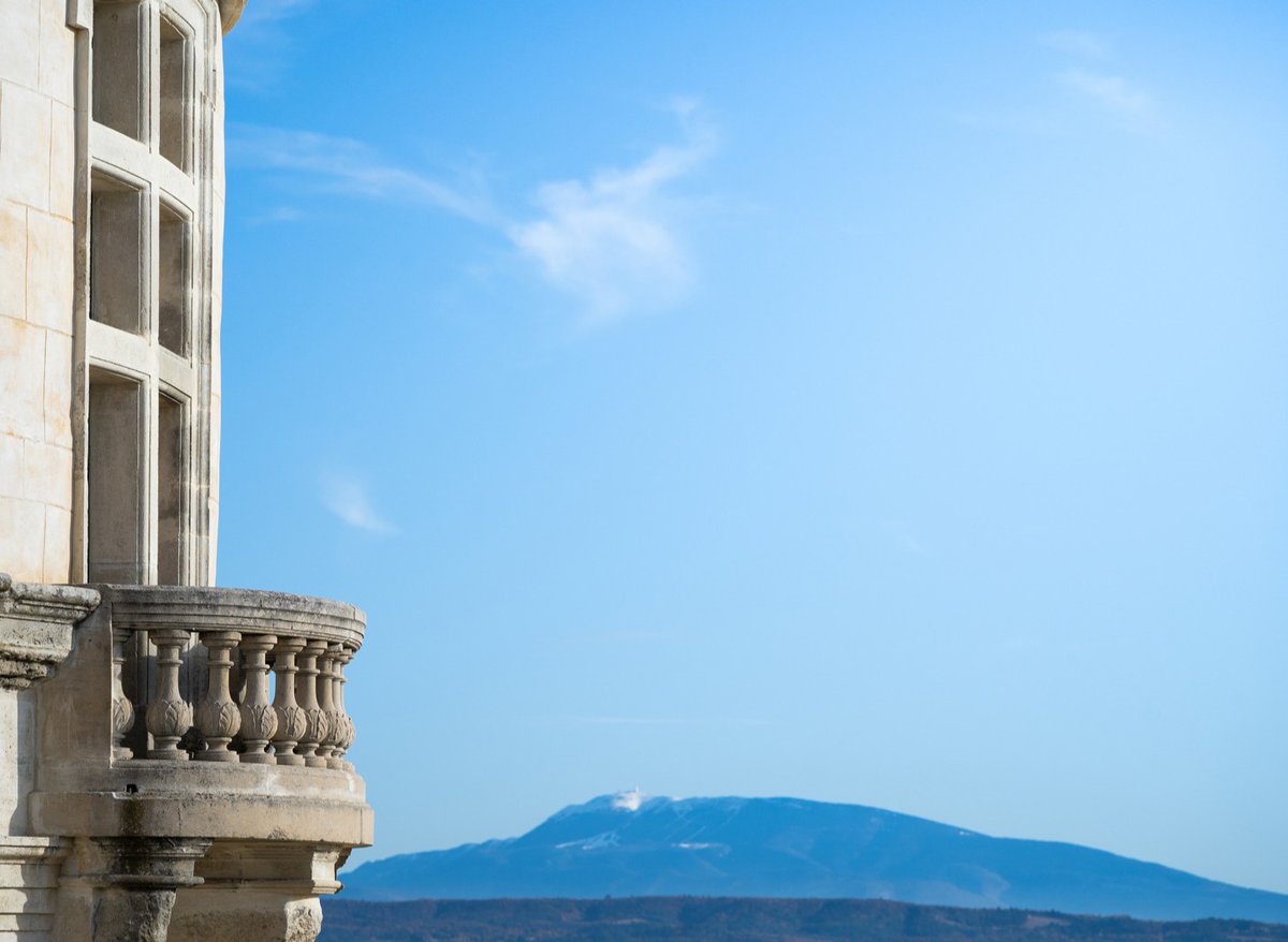 [REPLAY]  🖥️🏰

L'émission #goutezvoir du 13/02 à Grignan et en Drôme Provençale est disponible en replay ! Une belle occasion de retrouver le château sous un doux soleil d'hiver 🌞
👉 bit.ly/3rSPN9W

(c)LJ