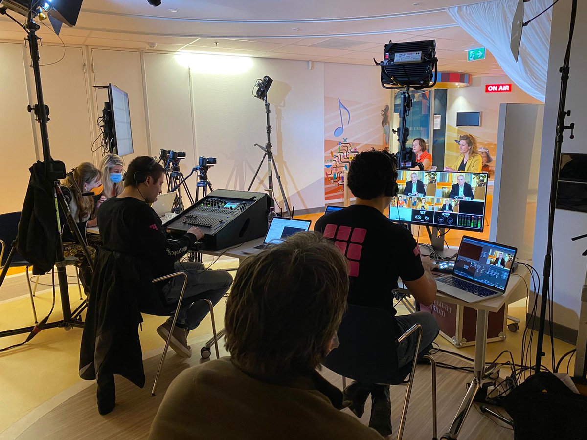 Vandaag is het #WereldKinderkankerdag. In opdracht van <a href="/prinsesmaximac/">PrinsesMáximaCentrum</a> maakten wij de de jaarlijkse Updatefilm voor donateurs en een live Q&amp;A. Doneer via foundation.prinsesmaximacentrum.nl/nl/voor-kinder…