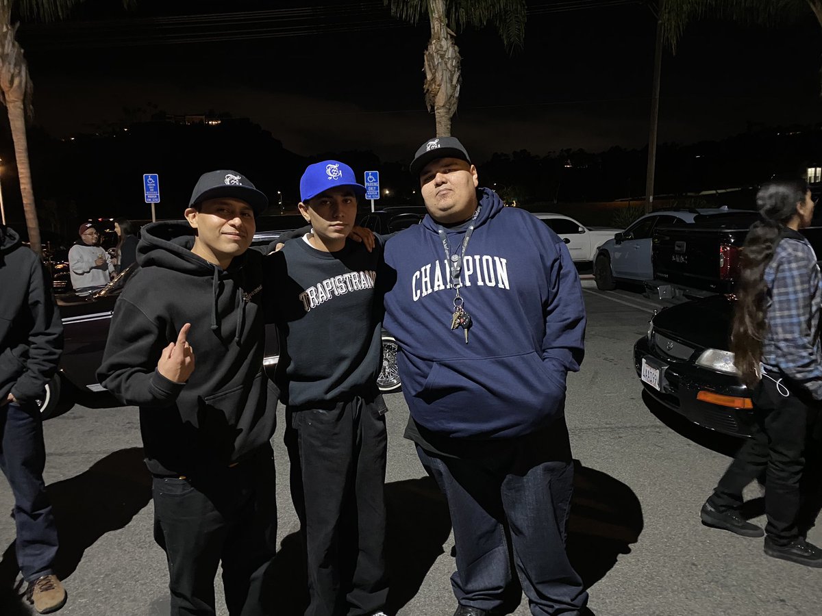 Bobbylungs949's tweet photo. Had a blast at the WRTC art show! It was good seeing familiar faces and support thank you all very much! #trapistrano https://t.co/ycVxMTvUSx