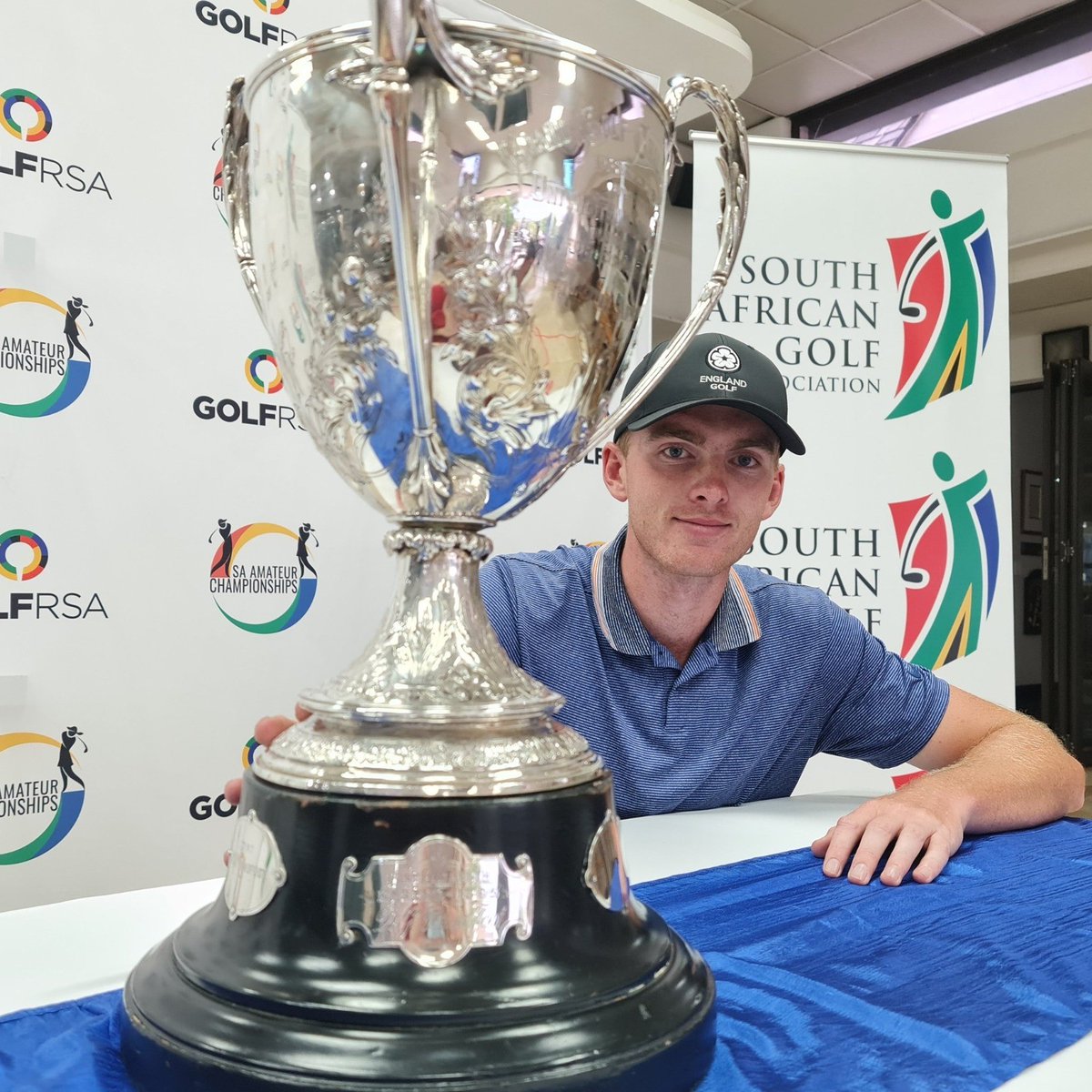 England Golf squad member Jack Dyer won the Proudfoot Trophy thanks to his impressive stroke play victory at the South African Amateur Championship.

His 36-hole total of 11-under-par was two shots clear of the field.

Read the article: fal.cn/3dpVP