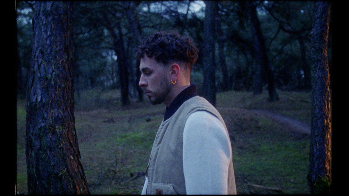 Heureuse nouvelle... Ravi de signer avec
MrMir Records et Le Label - <a href="/PiasFrance/">[PIAS] France</a> 
Un voyage commence... 🌊