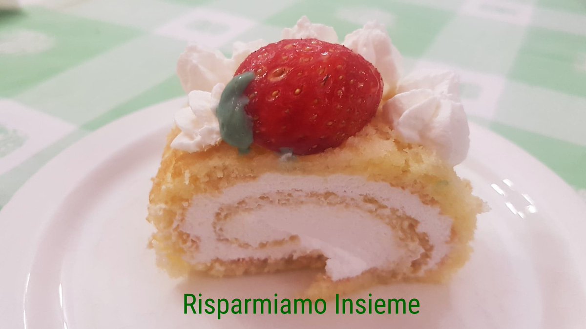 Rotolo con #fragole #panna e #mascarpone #senzalievito #nobakingpowder #straberries #fresas #pastel #cake #sweets #dessert #ricettedolci
risparmiamo-insieme.blogspot.com/2021/02/rotolo…