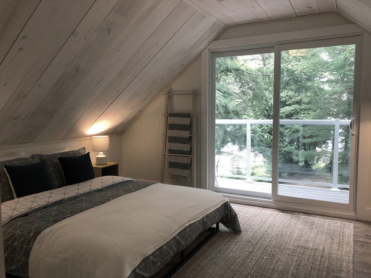 Looking for a crisp, clean, cottage feeling finish? Consider these D3S pine boards with a whitewash paint.  Cost effective and easy to install (and easy to remove for utility access) 
#MyCustomBuild #MyHaliburtonHighlands #HaliburtonLife