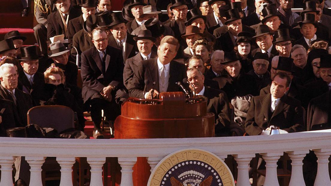 35. John F. Kennedy inauguration in 1961 was the first inauguration to be televised in color. #PresidentsDay