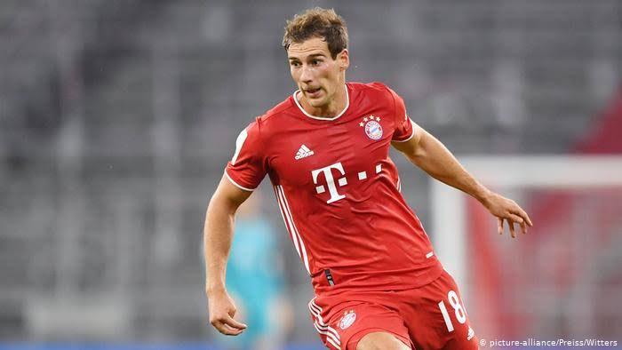 THREAD Why Toni Kroos  is the most underrated midfielder in the worldKroos has been unreal this season and better than Gundogan, Pogba, Goretzka, etc. But gets  hype.This is a thread to compare 4 similar players statistically. 