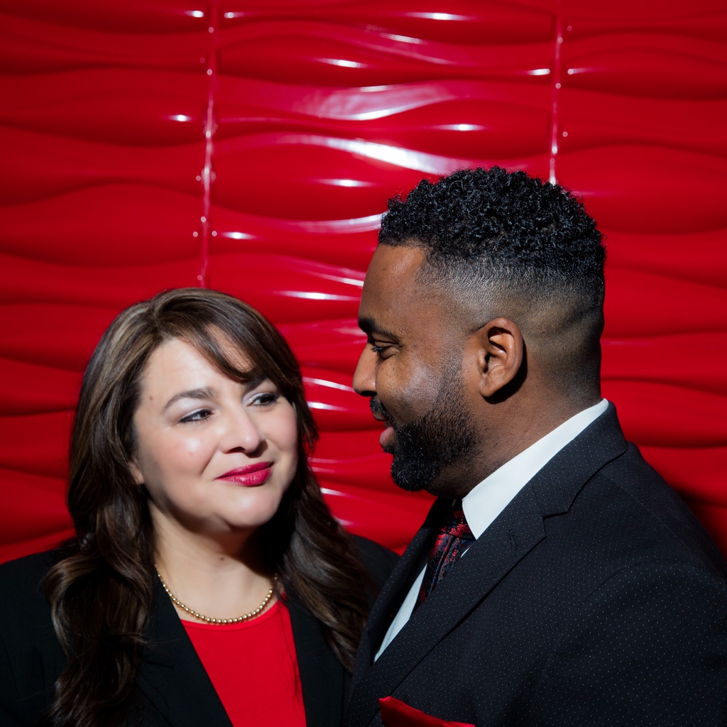 jemthecrow's tweet photo. Success is achieve when you meet the right person.
Find success with.
#teamCanon #photooftheday #beautiful #photoshoot #photography #portrait #couple #shootForGreatness #life #happinessIsAChoice #studioLight #JPStudioSession #jahazielPhotography #jemthecrow https://t.co/0KHo112xkv