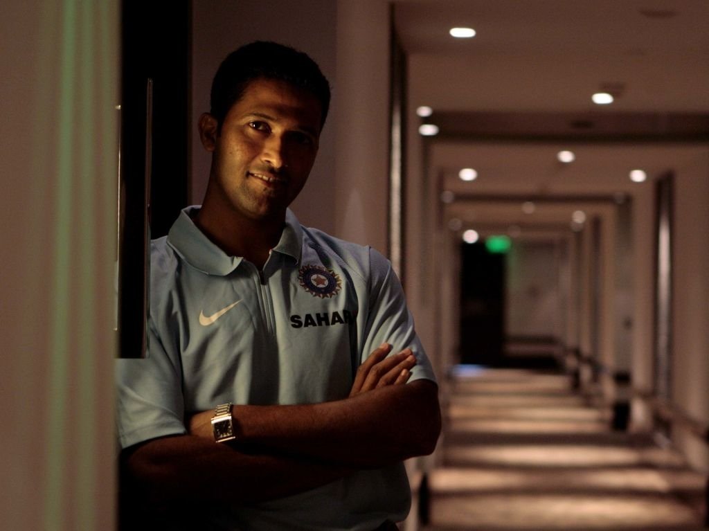  #HappyBirthdayWasimJaffer A thread on the legendary  @WasimJaffer14 :