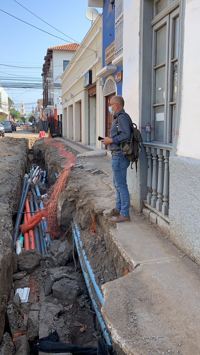 El desastre de calle #Estado en La Ciudad Histórica de #Rancagua. Nuestros locatarios, emprendedores y vecinos abandonados hace 4 meses, al borde de la quiebra y sin ninguna ayuda ‼️