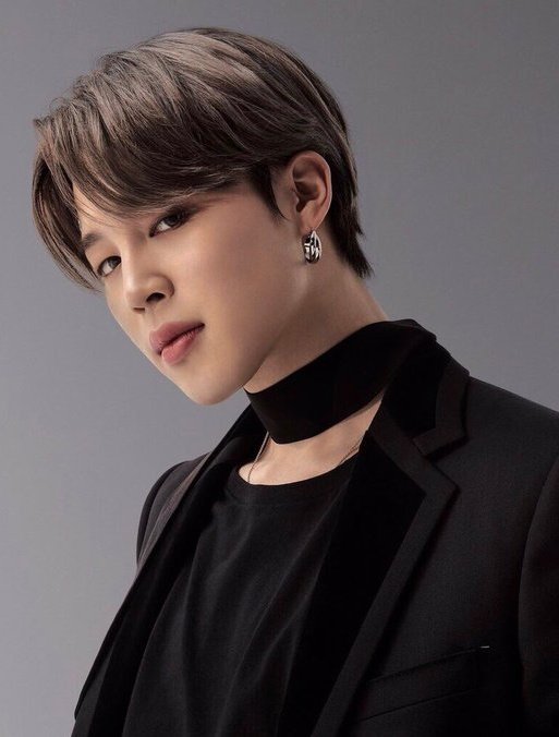 _adelusi_'s tweet photo. LY
#BlackOutBTS @BTS_twt https://t.co/ANln9NCGlu