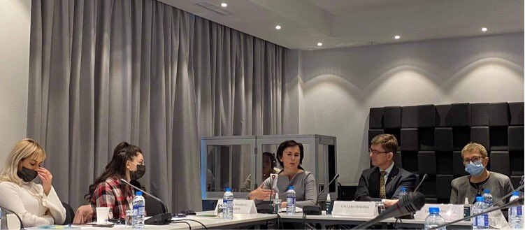 IngaTolockiene's tweet photo. Appreciated open&amp;frank discussion with 🇦🇲 youth&amp;NGOs on regional context, 🇪🇺EU-🇦🇲Armenia relations, #CEPA agreement entering into force on 1 March, 🇱🇹 perspective on post-2020 Eastern Partnership, major challenges ahead&amp;ways to overcome them. Thank you, #ACGRC! https://t.co/rgHeIiVQiL