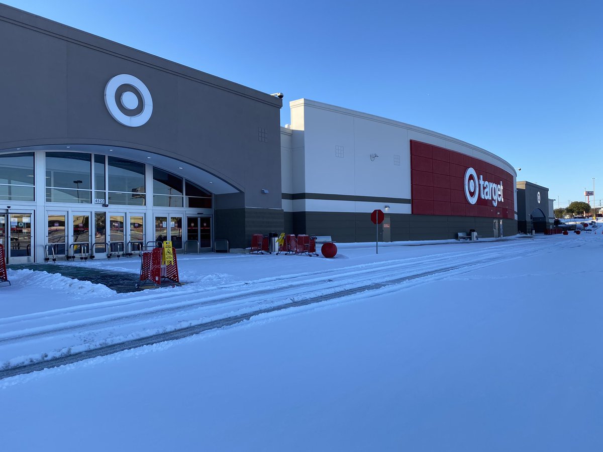 Winter ⛄️ Wonderland this am in San Antonio!! Safely opened this morning for our community!! ❄️🎯🏂🧣