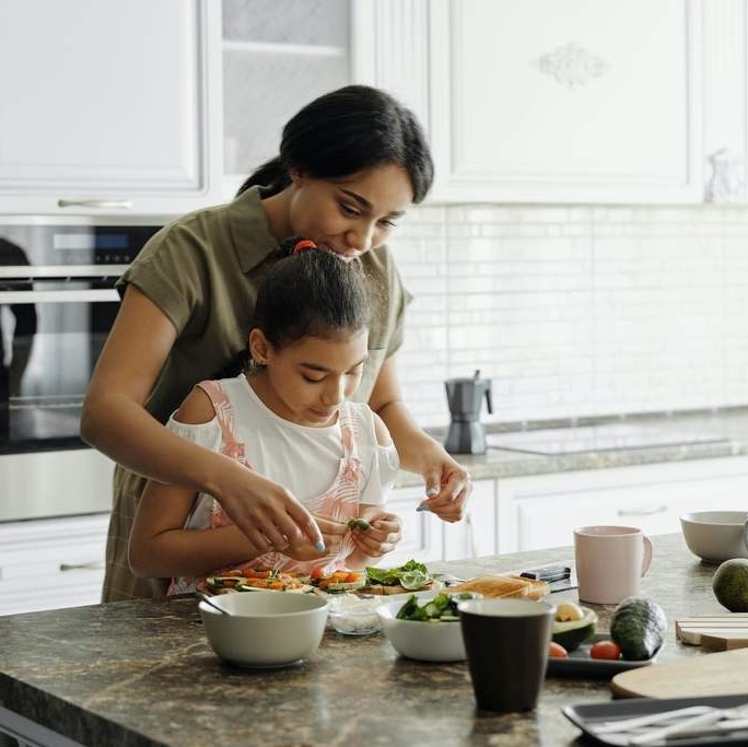 TheCleanCrateCo's tweet photo. #ICYMI On the blog we share 3 easy ways to help raise eco-conscious kids💚 A family Day read: https://t.co/CyUy0CF4D7
#thecleancratecompany #sustainable #ecoconsious #ecofriendlyliving #earthdayiseveryday #greenupyourcleanup #healthyfamily #healthyliving #savetheplanet https://t.co/vKmPGgQz40