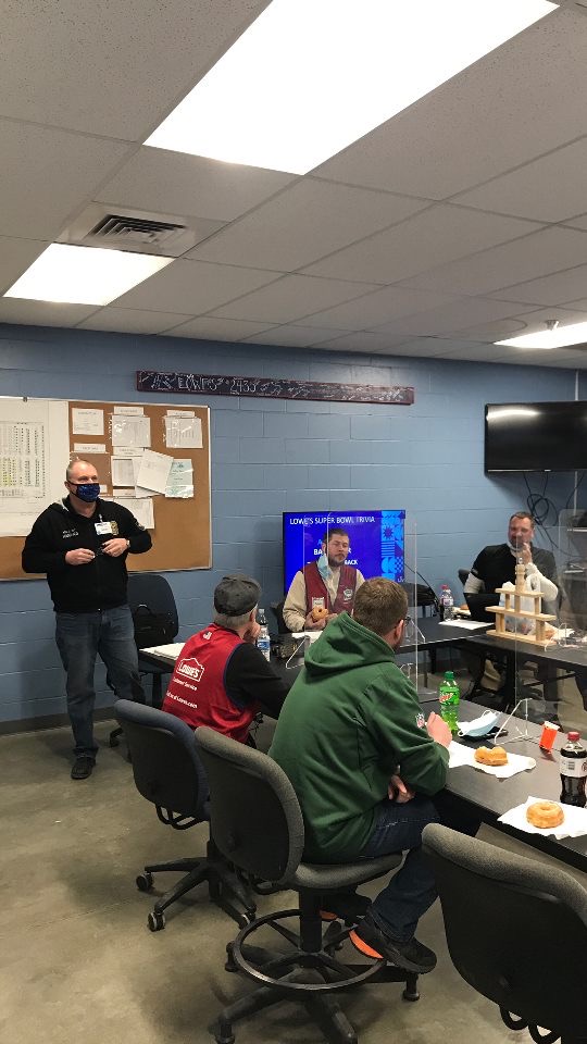 chadmadsen's tweet photo. There is nothing better than a Leader that teaches! Thank you to Scott Marasco for guiding our Brookings leadership team through merchandising standards - we love to hear your stories!
#leadership #loweslife #gomst https://t.co/2yeFZncRTG