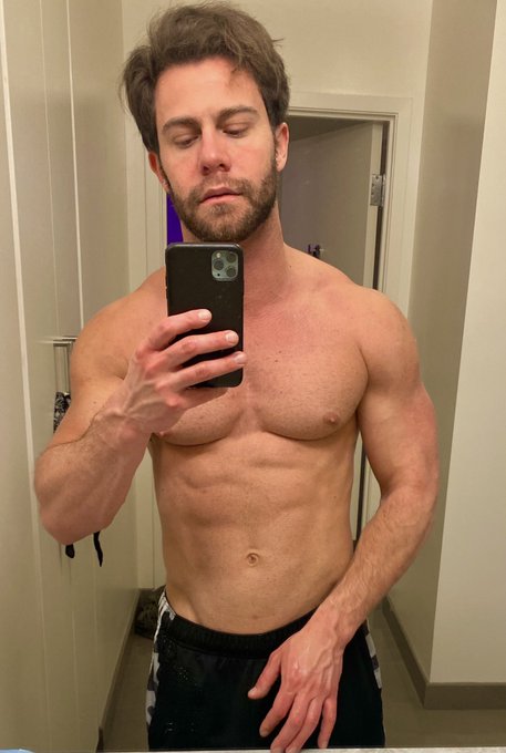 #4yearssober #grateful #freeofbondage  #stopthestigmaofaddiction https://t.co/b0UYPTJmS3<a href="/tag/4yearssober"class="tags">#4yearssober</a><a href="/tag/grateful"class="tags">#grateful</a><a href="/tag/freeofbondage"class="tags">#freeofbondage</a><a href="/tag/stopthestigmaofaddiction"class="tags">#stopthestigmaofaddiction</a>