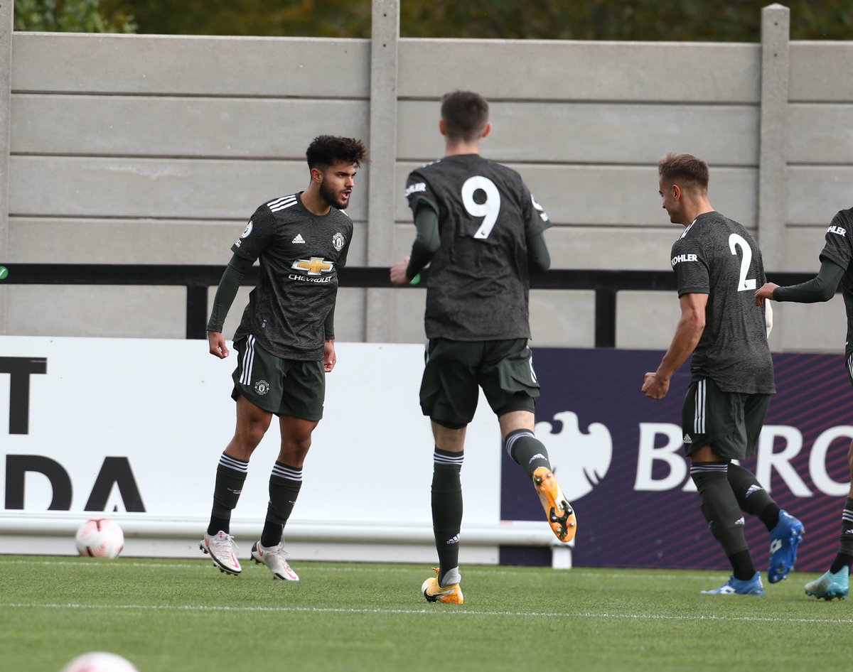 Manchester United U23's case study, Arnau Puigmal. The Spaniard's contract comes to an end this summer, and there are many shadows of doubt over his future. There have been rumours that he may join Almeria or even Barcelona.