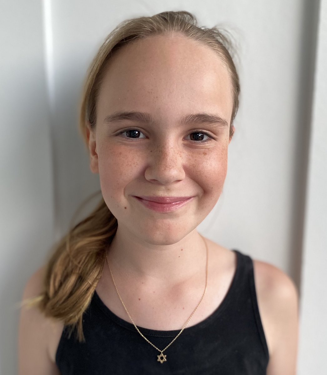 Molly has been called home to G-d. While our hearts are broken in a way that feels like they can never be mended, we take comfort knowing thar Molly’s twelve years were filled with love and joy. We are immensely blessed to be her parents.