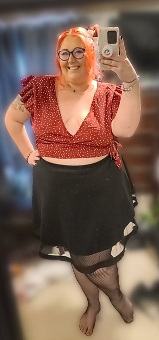 Happy (late) Valentines my darlings! I had way to much fun to take any pics of our play time, but you<a href="/tag/sex"class="tags"><span>#sex</span></a><a href="/tag/kitten"class="tags"><span>#kitten</span></a><a href="/tag/bbw"class="tags"><span>#bbw</span></a><a href="/tag/daddy"class="tags"><span>#daddy</span></a><a href="/tag/rt"class="tags"><span>#rt</span></a><a href="/tag/roleplay"class="tags"><span>#roleplay</span></a><a href="/tag/fantasy"class="tags"><span>#fantasy</span></a>