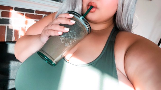 Watch alex 🌿's leaked NSFW photo on TwXstars