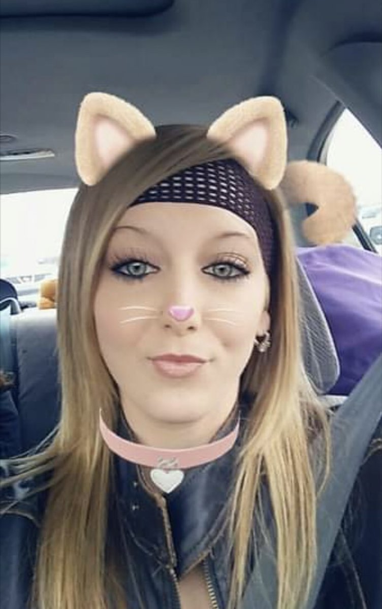 missinginmiss's tweet photo. Pretty girl, we haven’t forgotten about you. Weather isn’t on our side rn but we’re continuing to fight for you & get information for your family. What happened Jess? 1rst episode coming 🔸soon 🔸
#BringJessicaHome #JusticeForJessicaStacks 💚💕 https://t.co/0HCQg9BXow