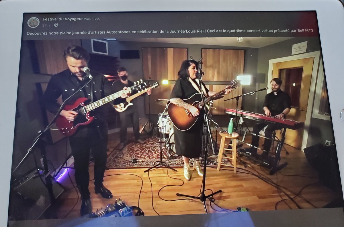 RhondaTaylor_'s tweet image. Enjoyed an exceptional list of performers as part of the @FDVoyageur virtual #winter festival while walking inside again today 🥶 IvanFlettMemorialDancers, BighettyBrothers, A.Tétrault, TiaWood
@therealzoeyroy @twinflamesband @celeighcardinal @LisaMuswagon @hellnbackmusic #heho