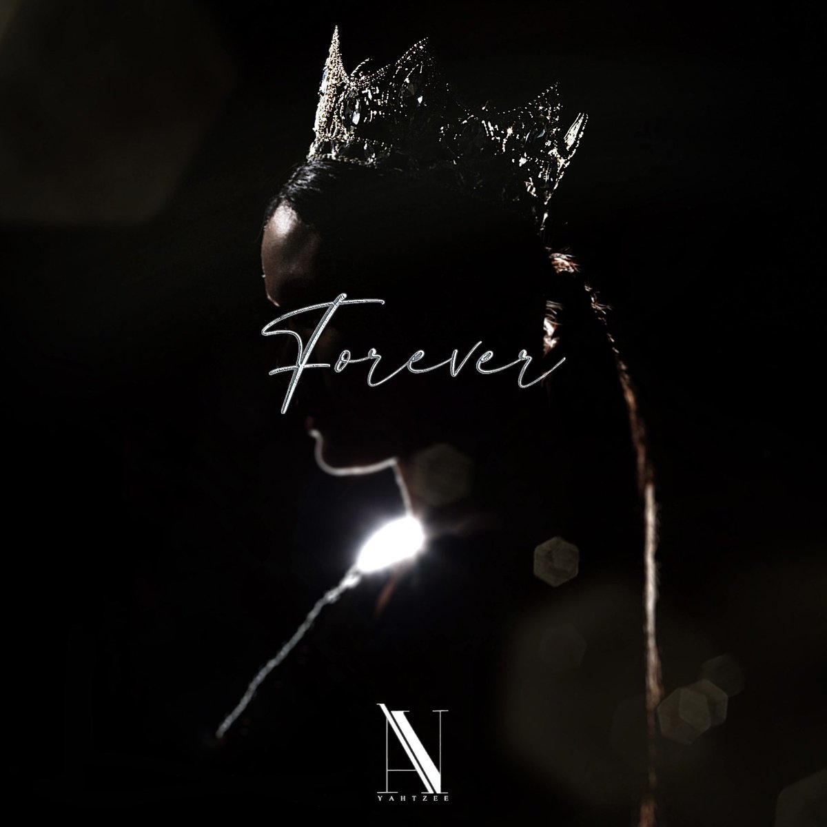 allnightyahtzee's tweet image. FOREVER 02.26.21 💎

Pre-save our latest album by clicking the link below.
show.co/dd5Nzm0

#YAHTZEEFOREVER #NEWERA #ACAPPELLA #YAHTZEE