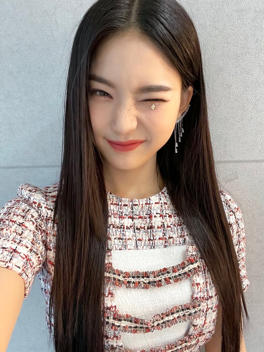 twspaceC's tweet photo. ˛〄 * 𝒖𝒑’.dᥲt-ᥱ ¡! ꗃ_ · ⌗թlᥲч ° ➪ 𝕝𝕚𝕤𝕥(💿) 𓂃 と #A7DINTHESOOP ✰ LɩꙆɩ * 

Sin dudas el #HEALYOURSELFwithA7D es real ya que todos estos días viendo sus episodios me sanó por dentro.
¡Gracias por compartir esto, @AS7EROID_ ! https://t.co/fW73qVYlow