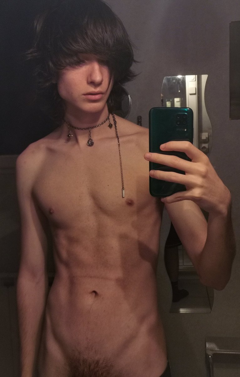 itsludio's tweet photo. Not new at NSFW just new pinned ! 
MDNI ! 

- 20  
- 5.9 (180 cm) 
- He/Him
- Singel
- Virgin
- Bisexual
- Soft and Hard Kinks 
- Switch. 
- Video Games | Anime | Skate. 
-  DM open for mutuals !  

♥ &amp; ↻ to be moots

My link : https://t.co/DbnXswAAVo https://t.co/wQMdb8muYa