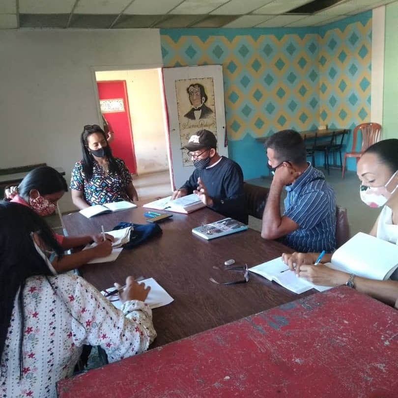 La Coordinación Regional de Promoción Cultural en la CONFORMACIÓN DE LAS REDES CIRCUITALES DE ASESORES PEDAGÓGICOS #sinculturanohaytransformacion #TodoElZuliaUnaEscuela #Somosfirmamento #manoscreativasalaobra
#ZuliaMiaVanguardiaEducativa @mppeducacion @psuvaristobulo