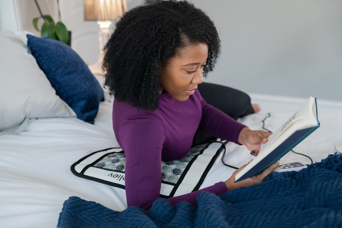 iReliev's tweet photo. The Best Heating Pad On The Market Is Now Available! Head to https://t.co/LAt2hOCIIM and get yours now. With the winter storm in full effect, there is no better time to make sure you can stay warm. https://t.co/3tb5sLlAHp